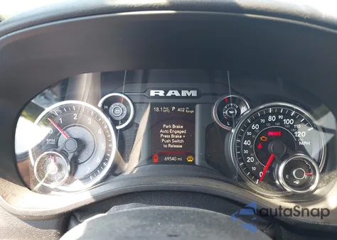 2019 Ram 1500 Big Horn/Lone Star 4X4 5'7 Box from USA, damaged, VIN 1C6SRFFT7KN599348